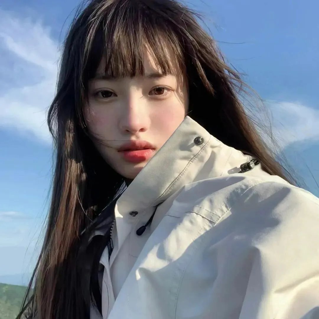 粉红火鹤的神秘凝视
